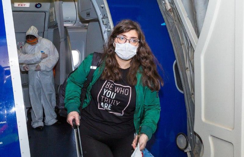 В Баку из Турции вернулись 144 гражданина Азербайджана