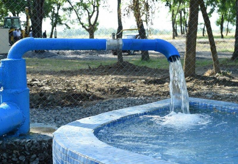 В Нефтчале проводятся работы по восстановлению водоснабжения