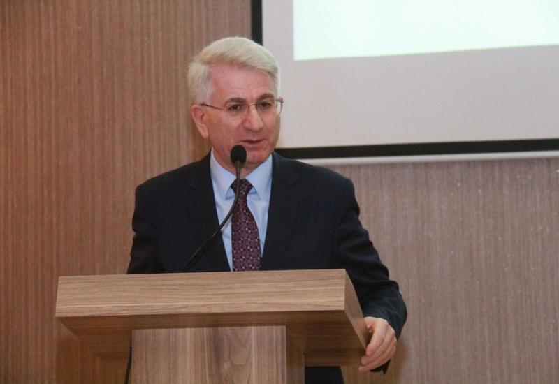 Бахтияр Алиев: Введение жесткого режима карантина в выходные направлено на защиту здоровья граждан