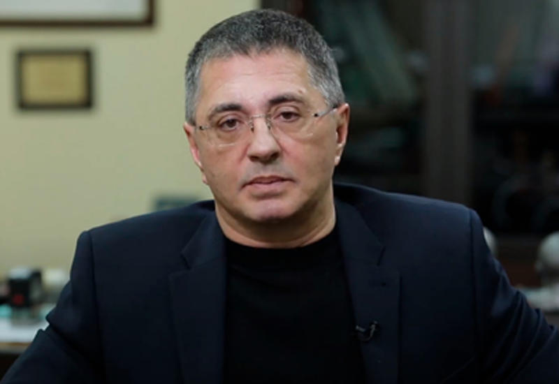 Доктор Мясников предупредил о новых «сюрпризах» коронавируса