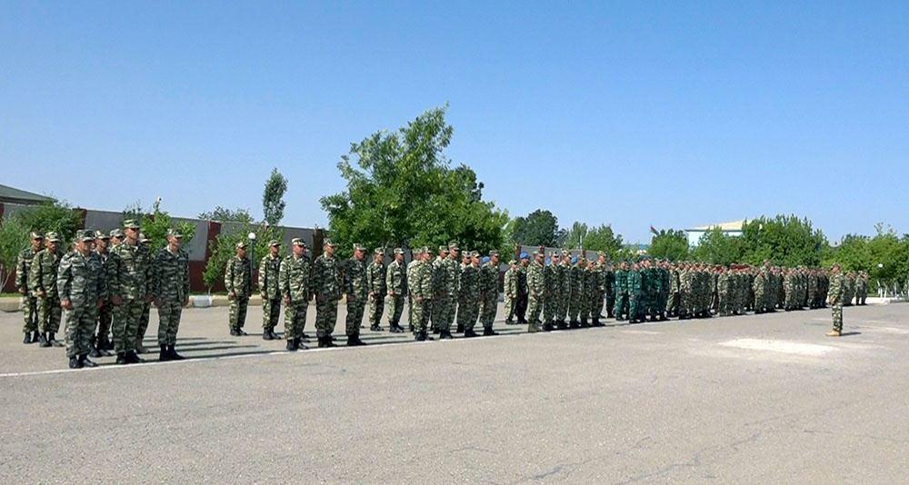 В Нахчыванском гарнизоне выбрали лучших по атлетике и гимнастике