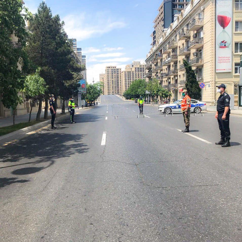 Опустевший Баку: виды из окон, балконов и с улиц