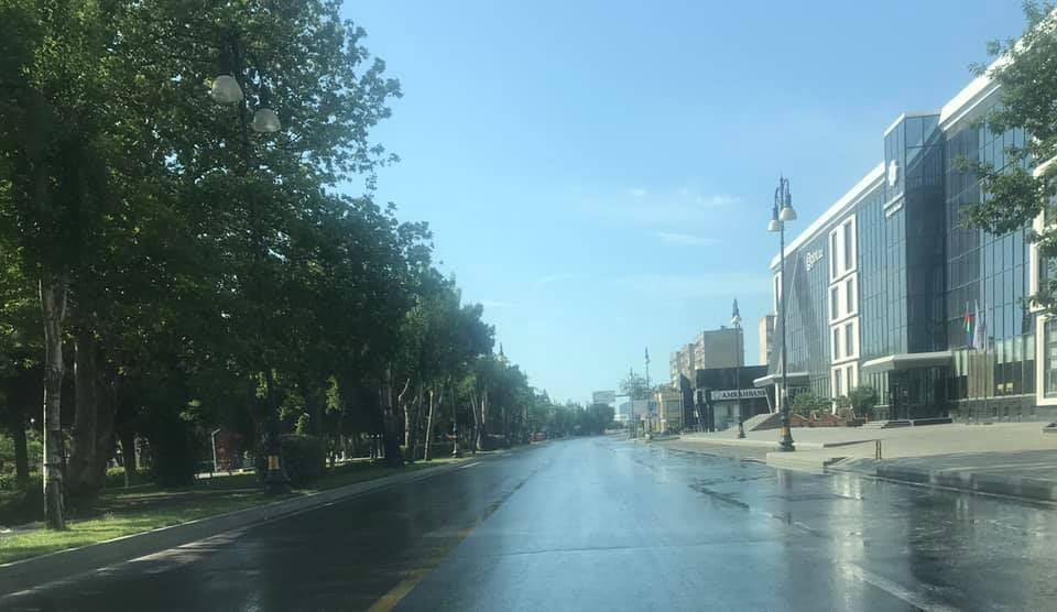 Опустевший Баку после запрета выходить из дома