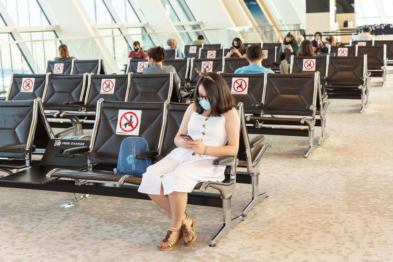 AZAL выполняет спецрейсы Баку-Стамбул-Баку