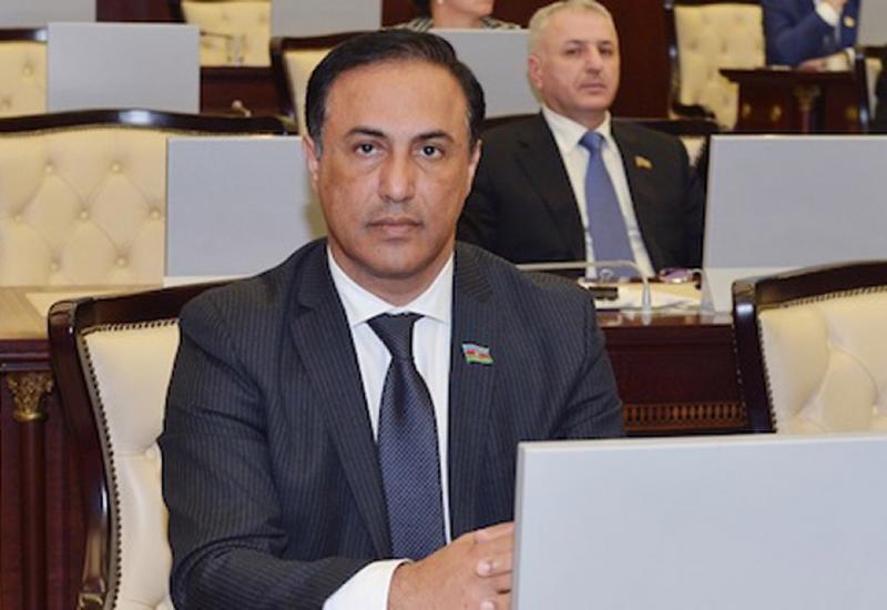 Эльман Насиров: Правительство Народного фронта предало Азербайджан