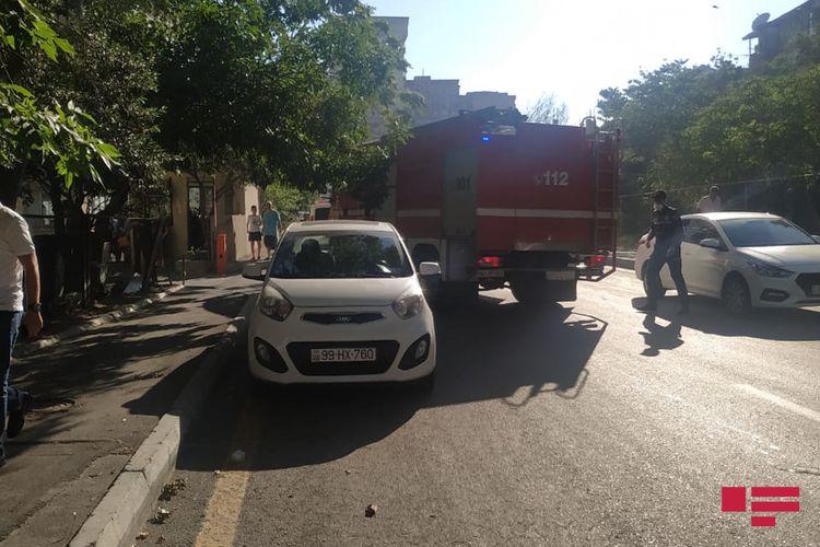 Пожар в жилом здании в Баку