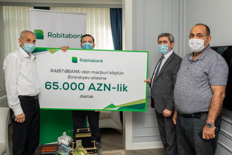 “Rabitəbank”dan məcburi köçkün ailəsinə 65.000 AZN yardım