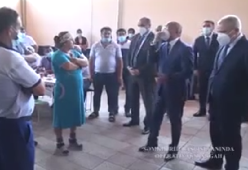 "Ай джамаат, что вы творите?!" - глава Шамкира эмоционально уговаривает граждан не нарушать карантин