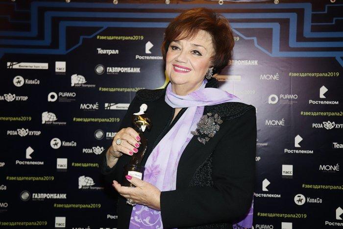 «Легенда сцены» Тамара Синявская отмечает день рождения