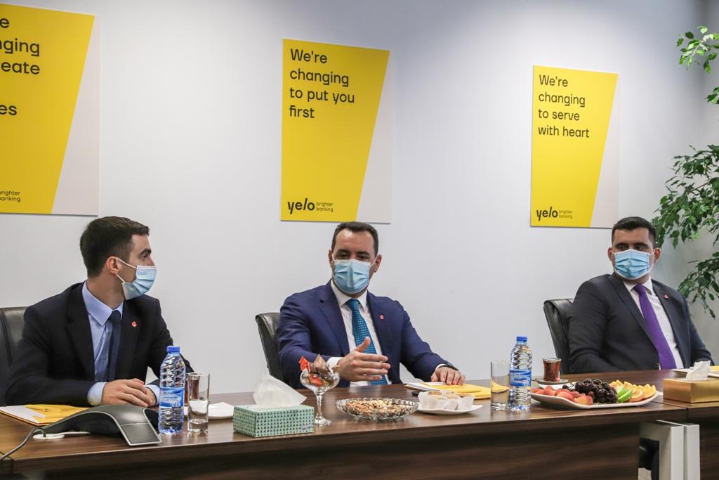 Yelo Bank окажет поддержку производителям и экспортерам граната (R)