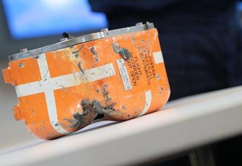 Черные ящики сбитого в Тегеране самолета доставят во Францию 20 июля