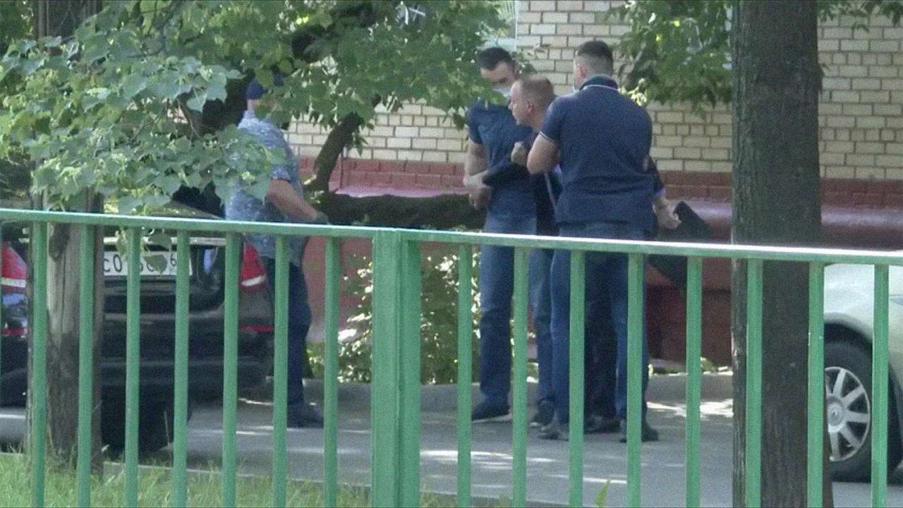 Кадры задержания Ивана Сафронова