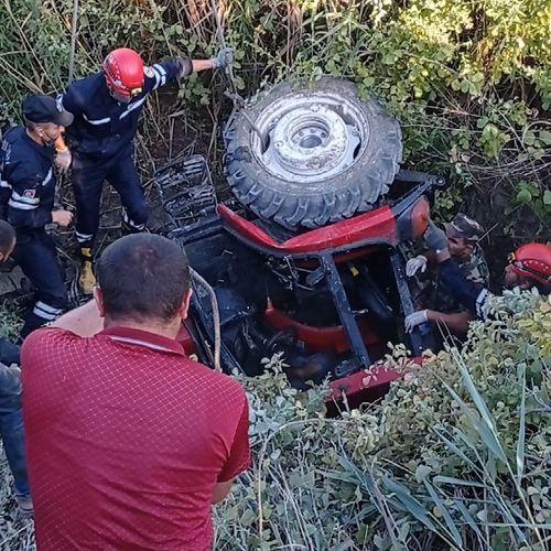 В Барде трактор упал в водный канал, водитель погиб