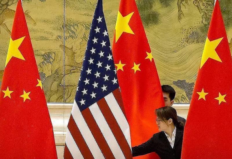 США вводят визовые санкции против китайских чиновников