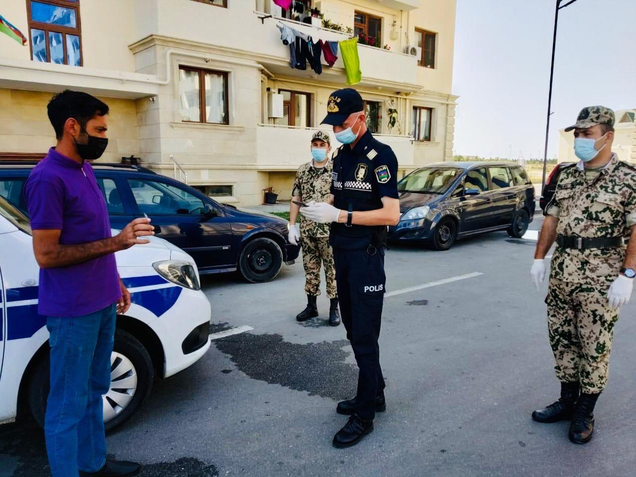 Массовые рейды полиции в Баку