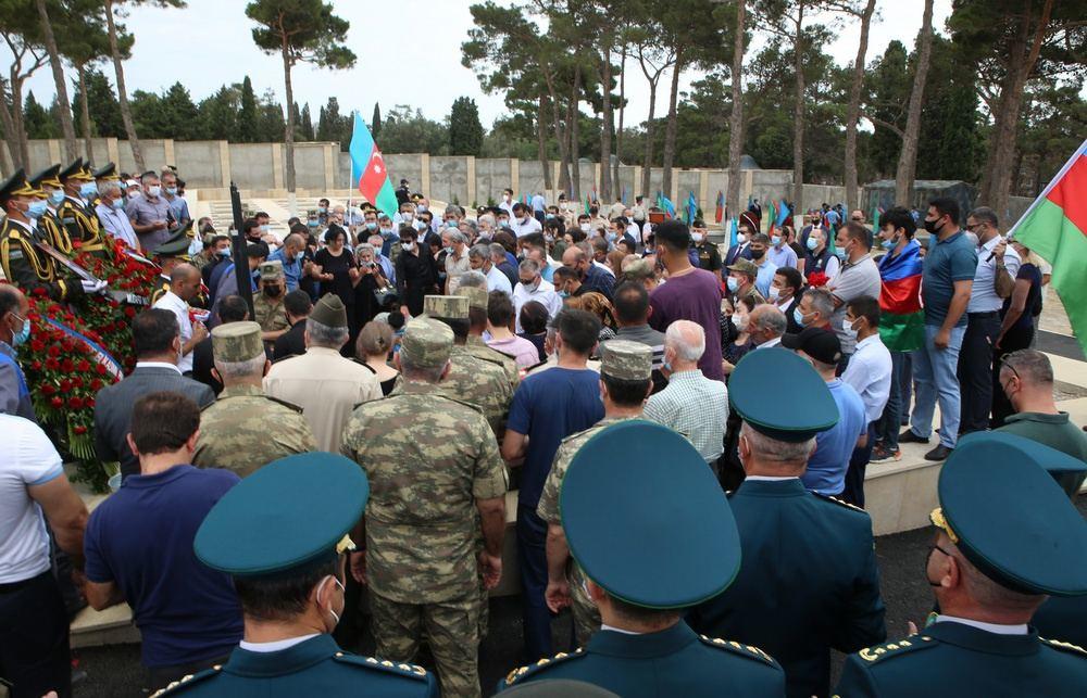 Научите меня стрелять …Памяти генерал-майора Полада Гашимова, полковника Ильгара Мирзоева и всех шехидов