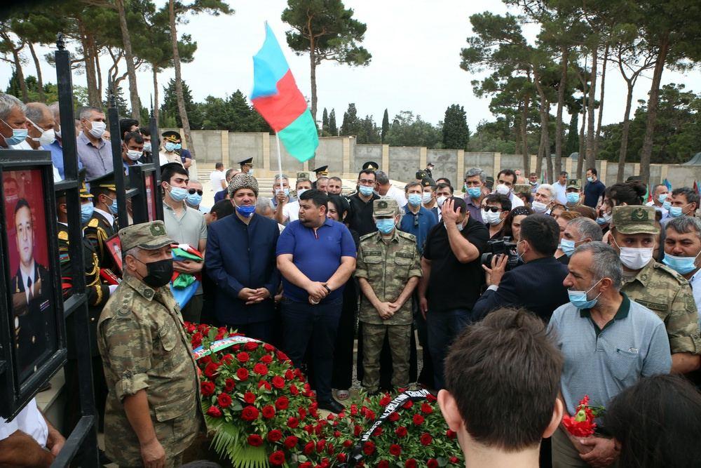 Научите меня стрелять …Памяти генерал-майора Полада Гашимова, полковника Ильгара Мирзоева и всех шехидов