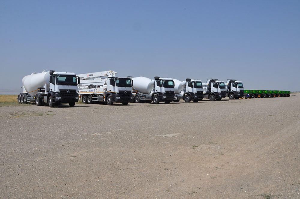 Yeni müasir texnikaların növbəti hissəsi Əlahiddə Ümumqoşun Orduya təhvil verilib