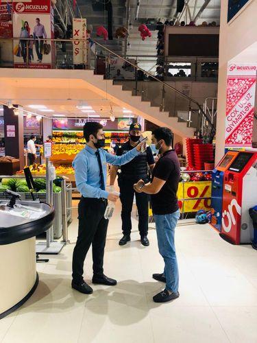 Bakıda marketlərdə maska taxmayanlar cərimələnib