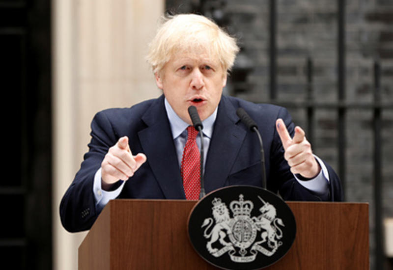 Джонсон назвал противников вакцинации сумасшедшими