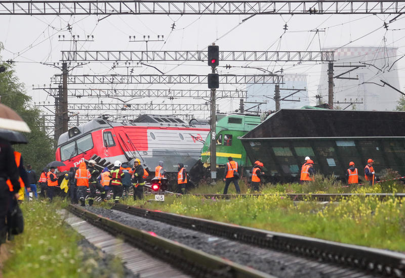 В России столкнулись два электровоза