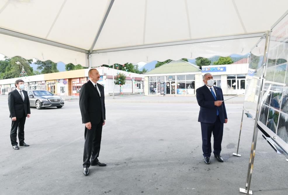Президент Ильхам Алиев принял участие в открытии дороги Эмирван-Вандам в Габалинском районе