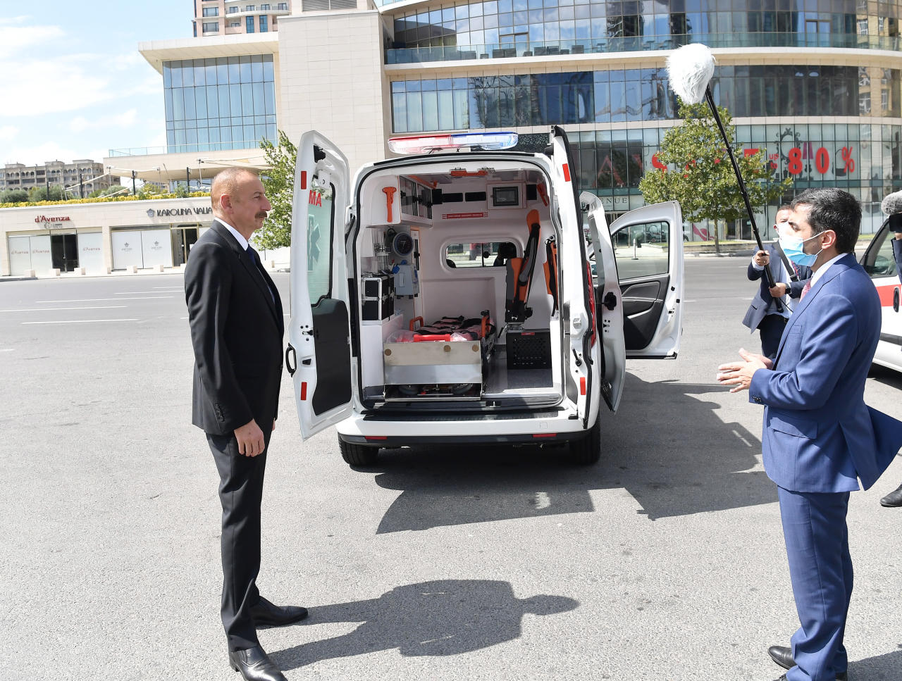 По поручению Президента Ильхама Алиева в Азербайджан доставлены новые автомобили скорой помощи