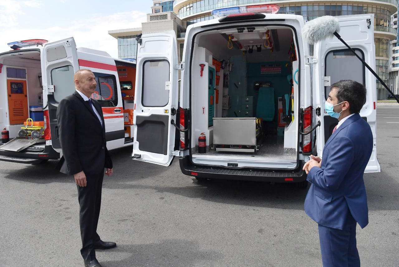 По поручению Президента Ильхама Алиева в Азербайджан доставлены новые автомобили скорой помощи