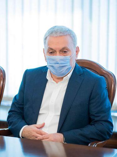 Президент Молдовы встретился с представителями диаспор Азербайджана и Армении