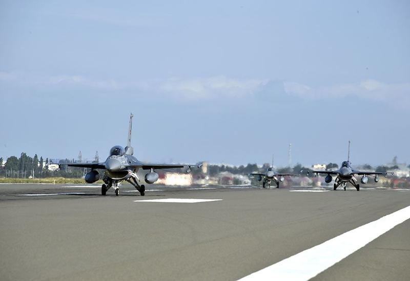Истребители F-16 ВВС Турции прибыли в Азербайджан