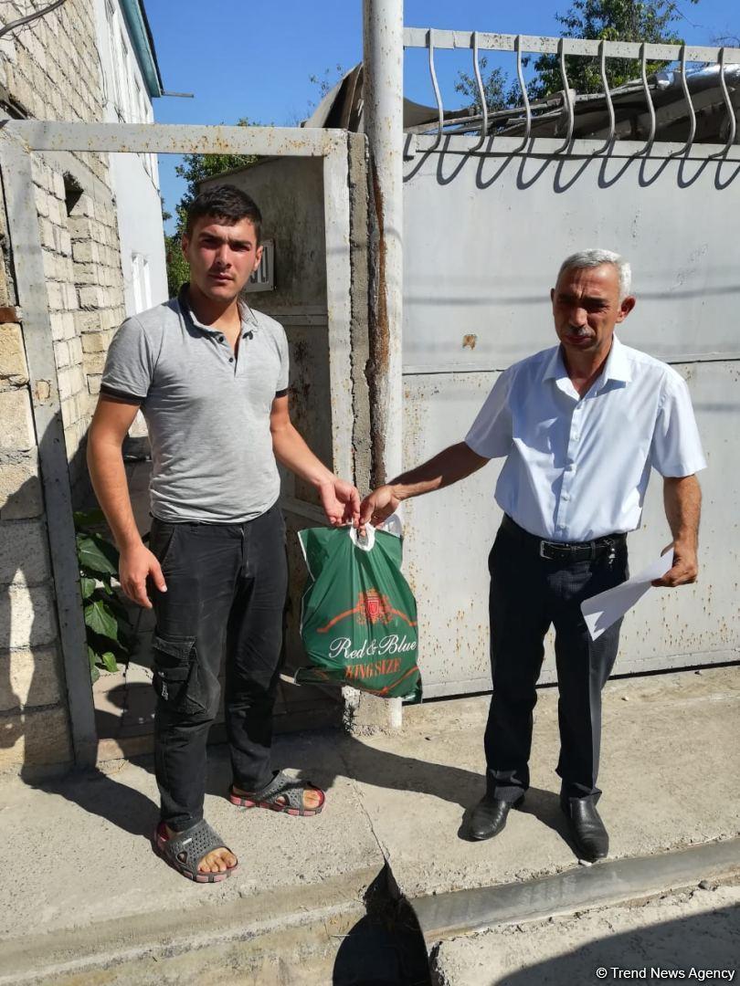 Deputat Sevil Mikayılovanın təşəbbüsü ilə Xudat sakinlərinə Qurban sovqatları paylanılıb