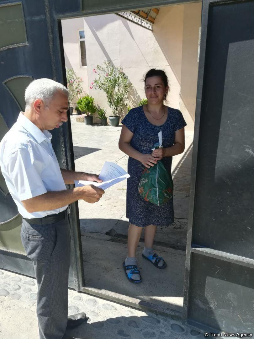 Deputat Sevil Mikayılovanın təşəbbüsü ilə Xudat sakinlərinə Qurban sovqatları paylanılıb