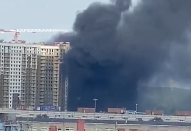 В Москве произошел сильный пожар в новостройке