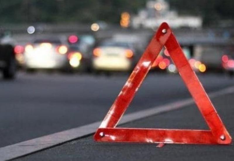 В Баку автомобиль насмерть сбил пожилого мужчину
