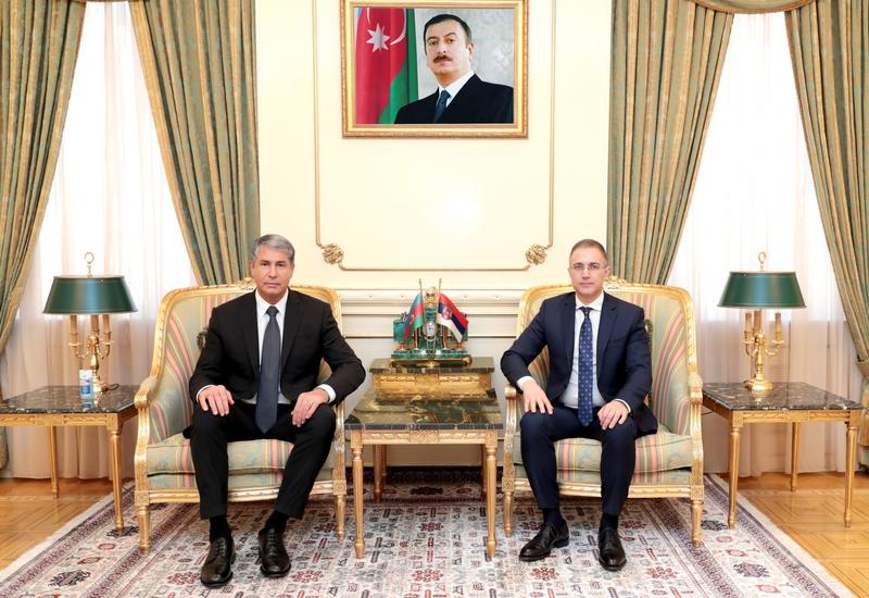 Vilayət Eyvazov Serbiyalı həmkarı ilə görüşüb