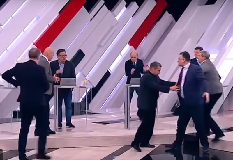 "Они сидят на нашей шее уже 300 лет!"