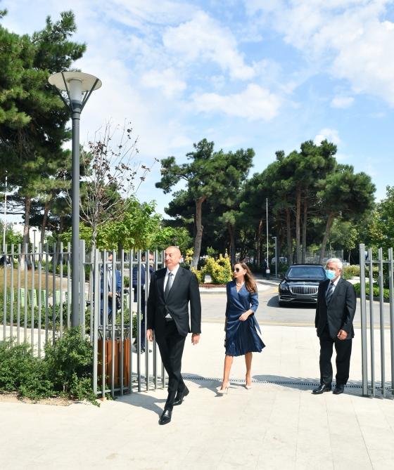 Президент Ильхам Алиев и Первая леди Мехрибан Алиева приняли участие в открытии двух новых корпусов Университета ADA