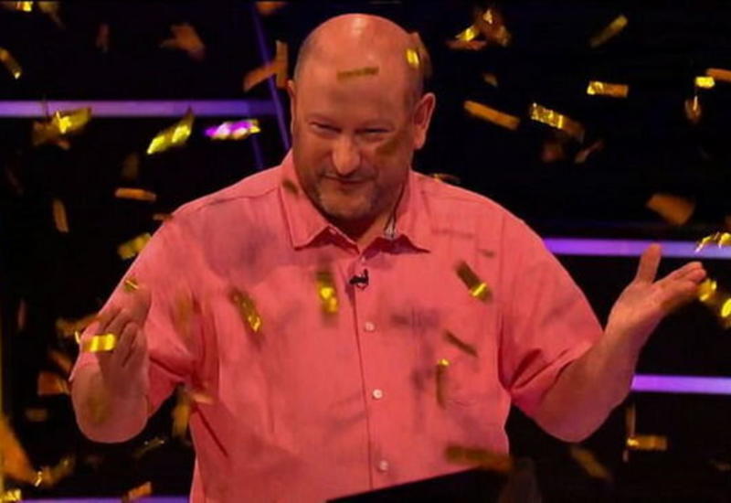 Tarix müəllimi 20 dəqiqəyə milyonçu oldu