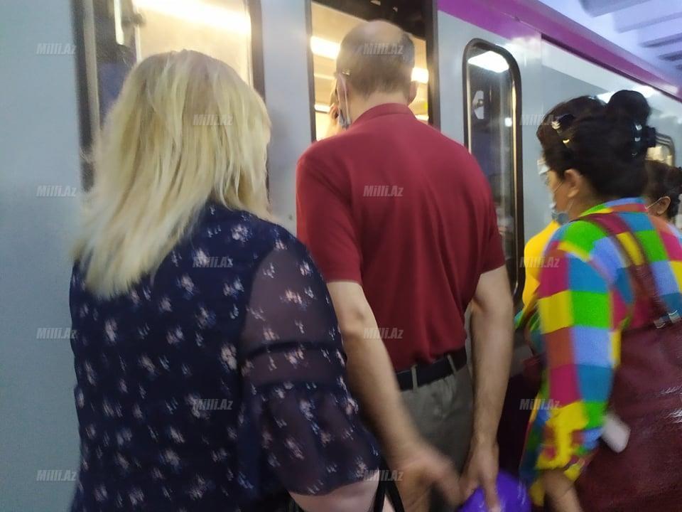 Бакинское метро после возобновления работы