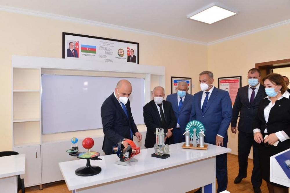 В Товузском, Газахском, Сальянском и Нефтчалинском районах состоялось открытие учебных заведений, построенных и отремонтированных Фондом Гейдара Алиева