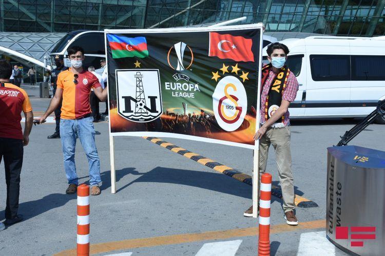 «Галатасарай» приехал в Баку