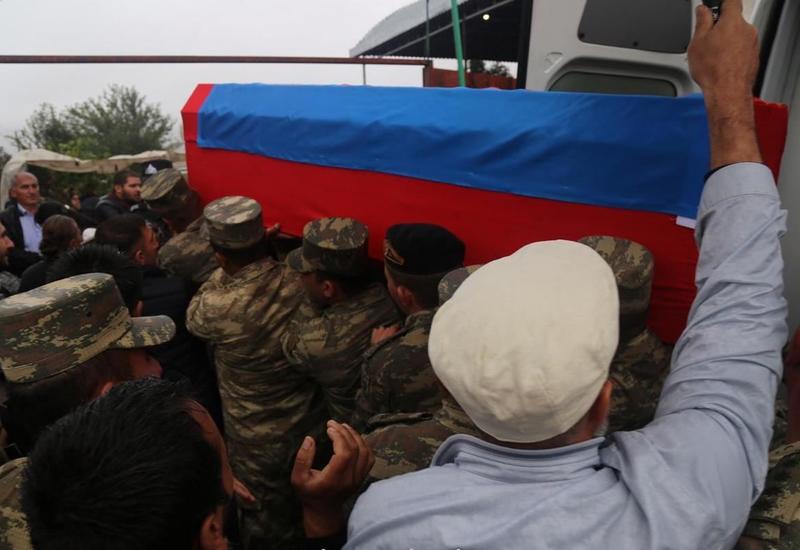 В Товузе похоронили азербайджанского шехида
