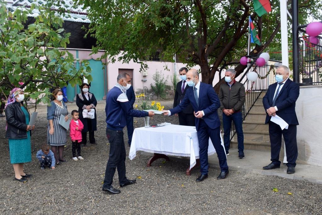 Семьи шехидов и инвалиды Карабахской войны получили новые дома