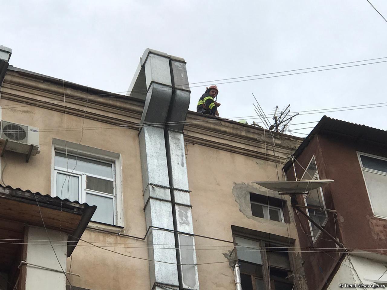 Пожар в ресторане в центре Баку