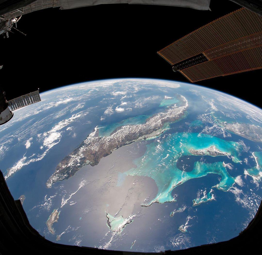 NASA опубликовала впечатляющее фото Земли из космоса