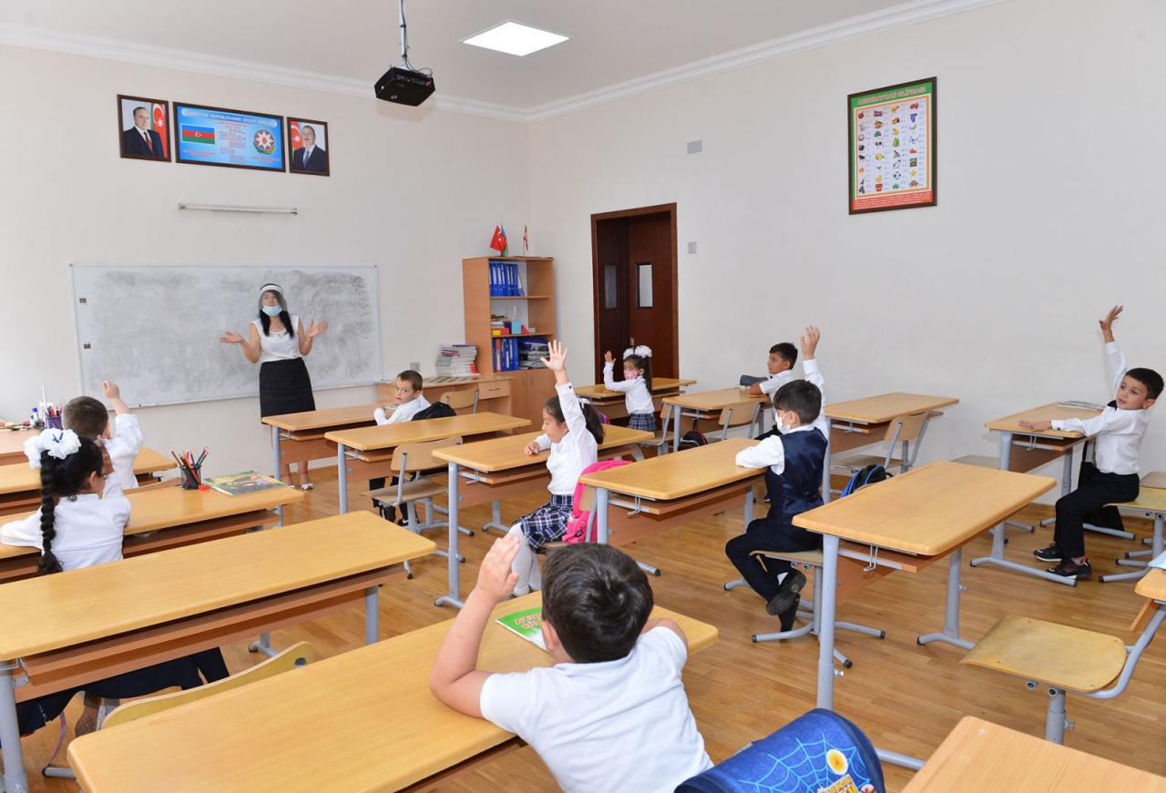 В школах Баку создают спецкоманды по борьбе с коронавирусом