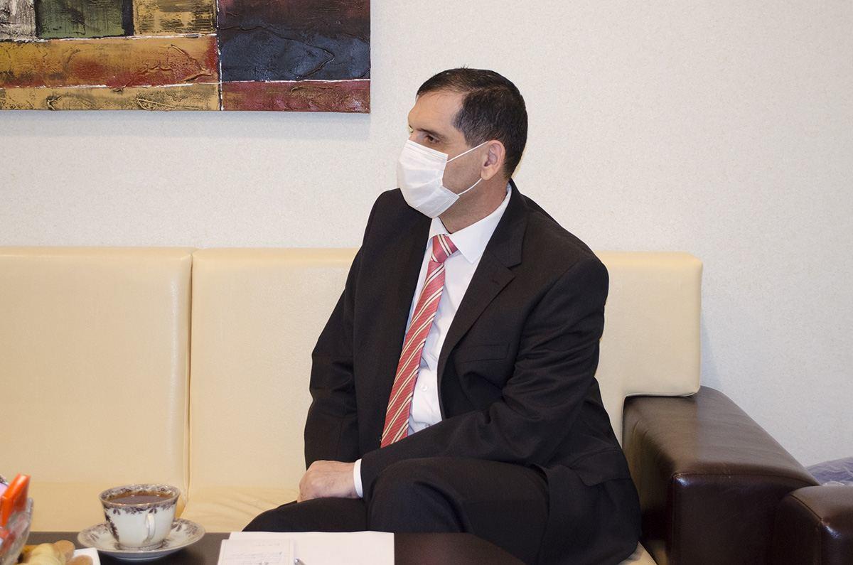 Türkiyənin Azərbaycandakı Səfiri Mətbuat Şurasında olub