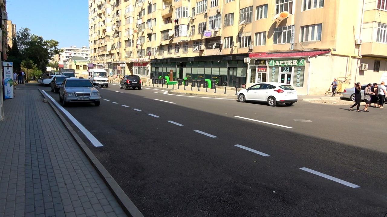В Баку продолжают улучшать дорожную инфраструктуру