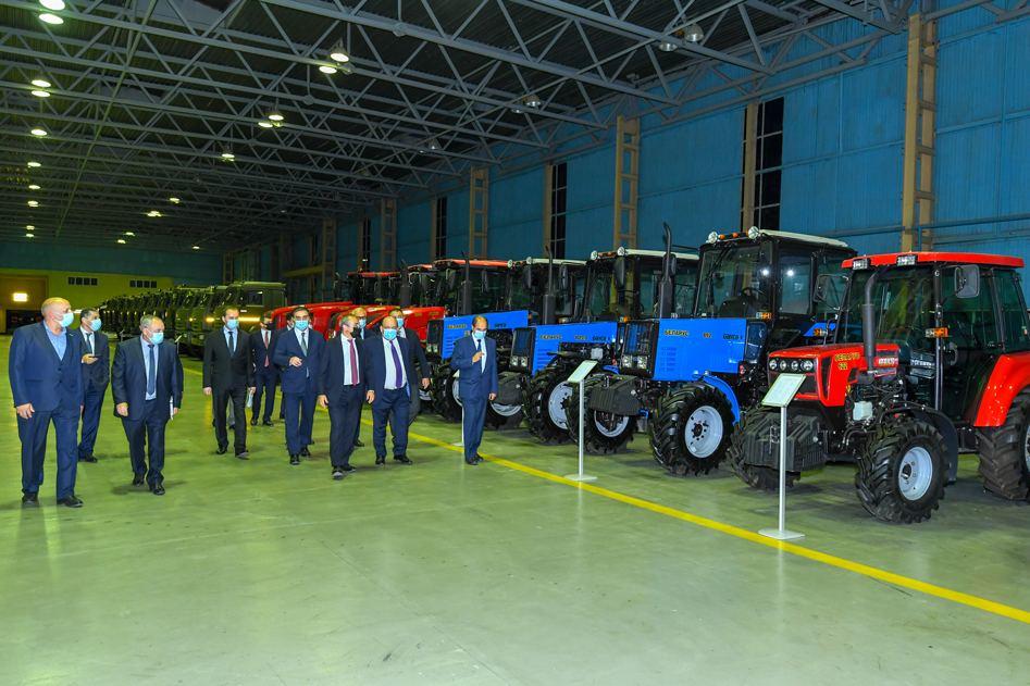 Микаил Джаббаров ознакомился с деятельностью промышленных предприятий в Гяндже