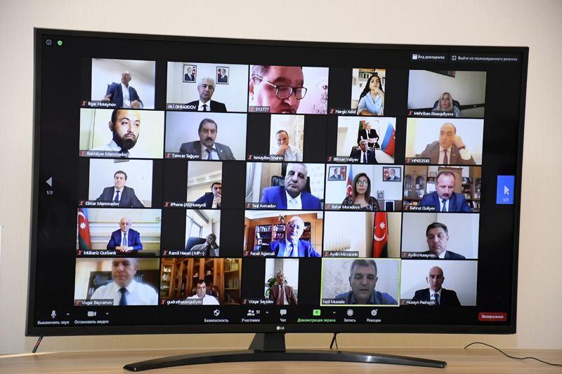 YAP İcra Katibliyində “Sosial şəbəkələr: milli maraqlar, siyasi və mənəvi məsuliyyət” mövzusunda videokonfrans keçirilib